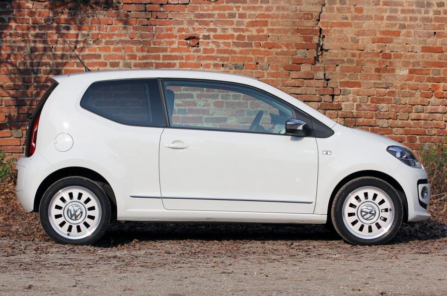  Volkswagen up! 2011 года  (фото 106 из 173)